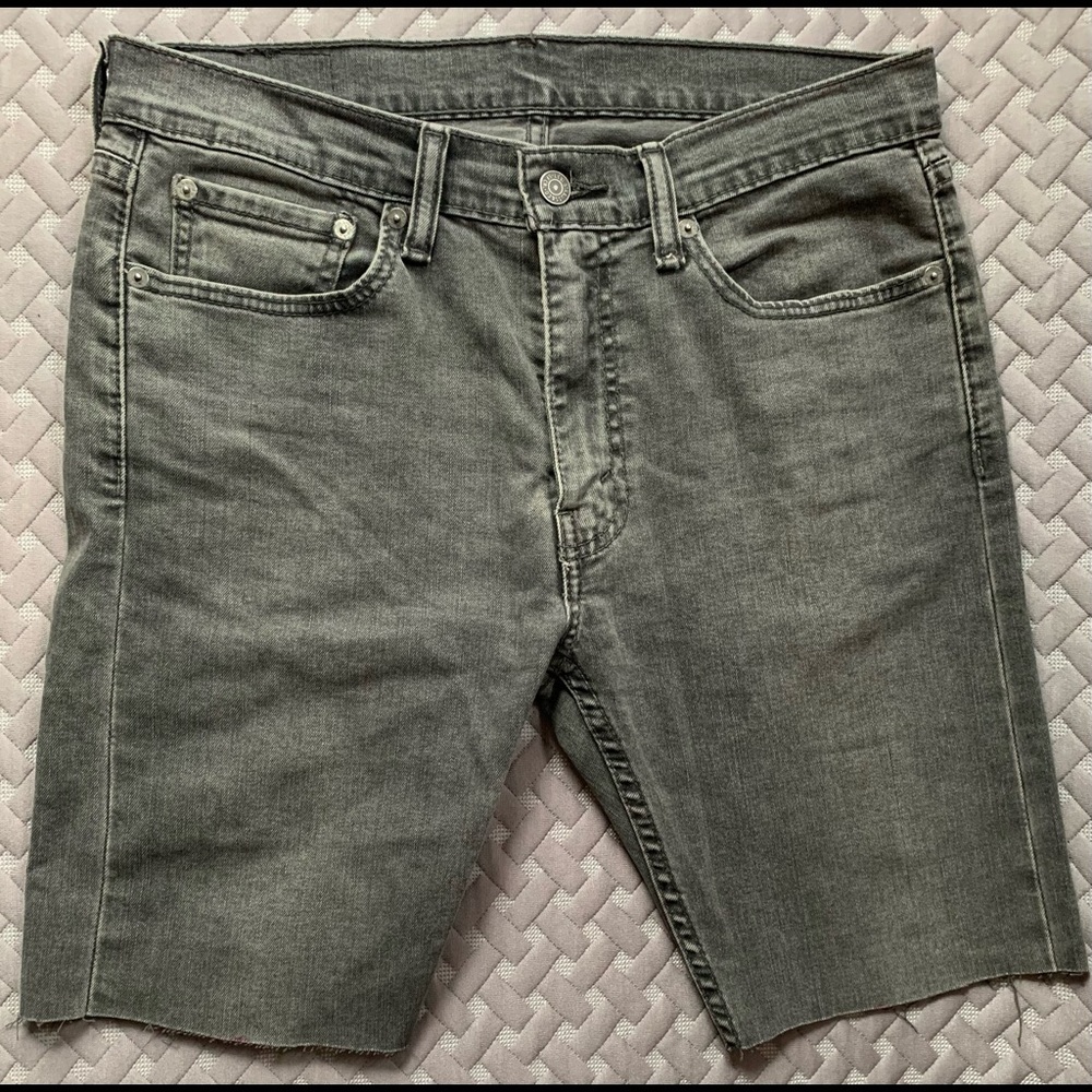 Super-Skinny Levi’s shorts Gray 519” W33/L30